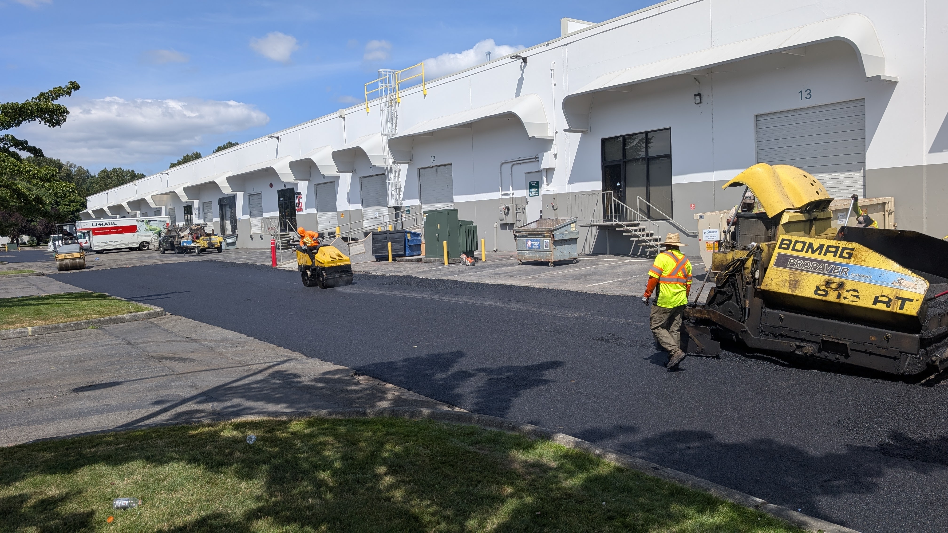 Commercial warehouse paving in Renton, WA